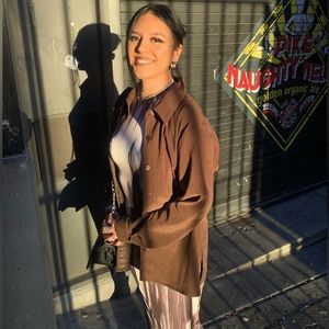 Meet your Posher, Brenda